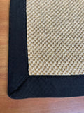 Alfombra de Sisal Natural  borde de Negro en 4 Tamaños