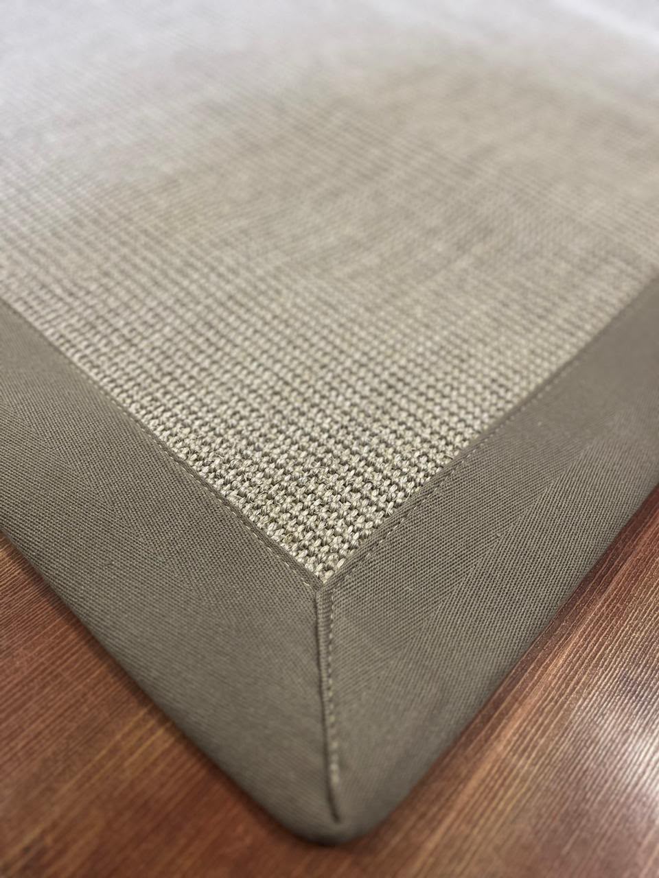 Alfombra Sisal Gris Borde Ágata