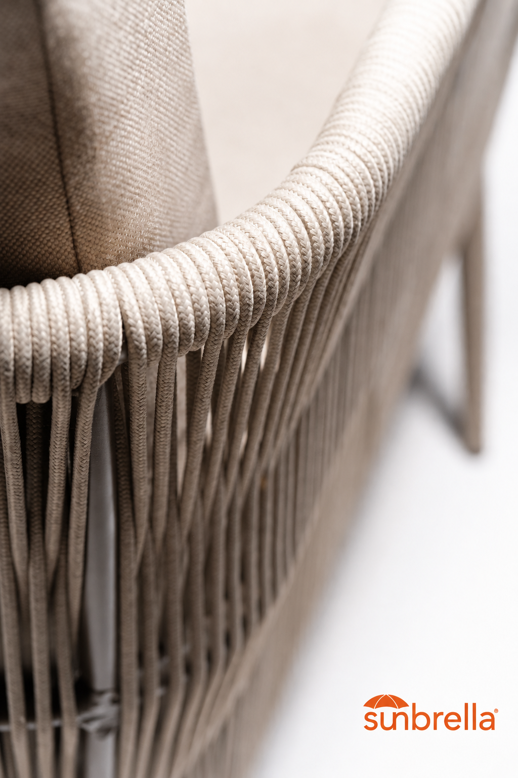 Detalle cuerda con logo Sunbrella