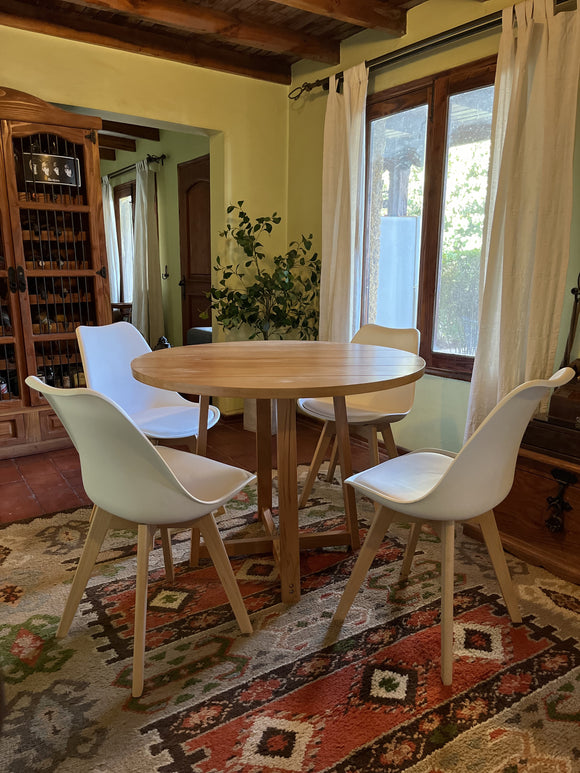 Juego de Comedor Tulipán para 4 personas